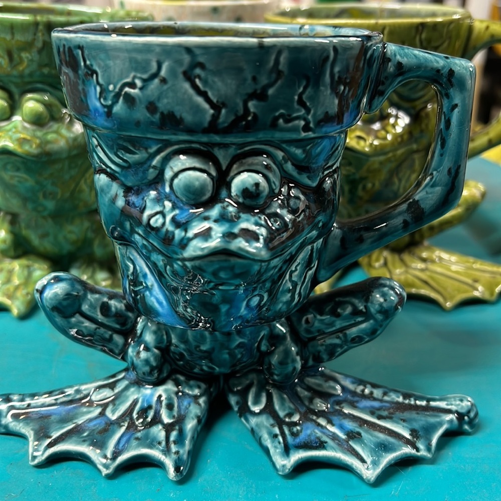 Set of 4 Ultra Rare Vintage Ceramic Toad Frog Mugs Coffee Cups - Picture 4 of 11